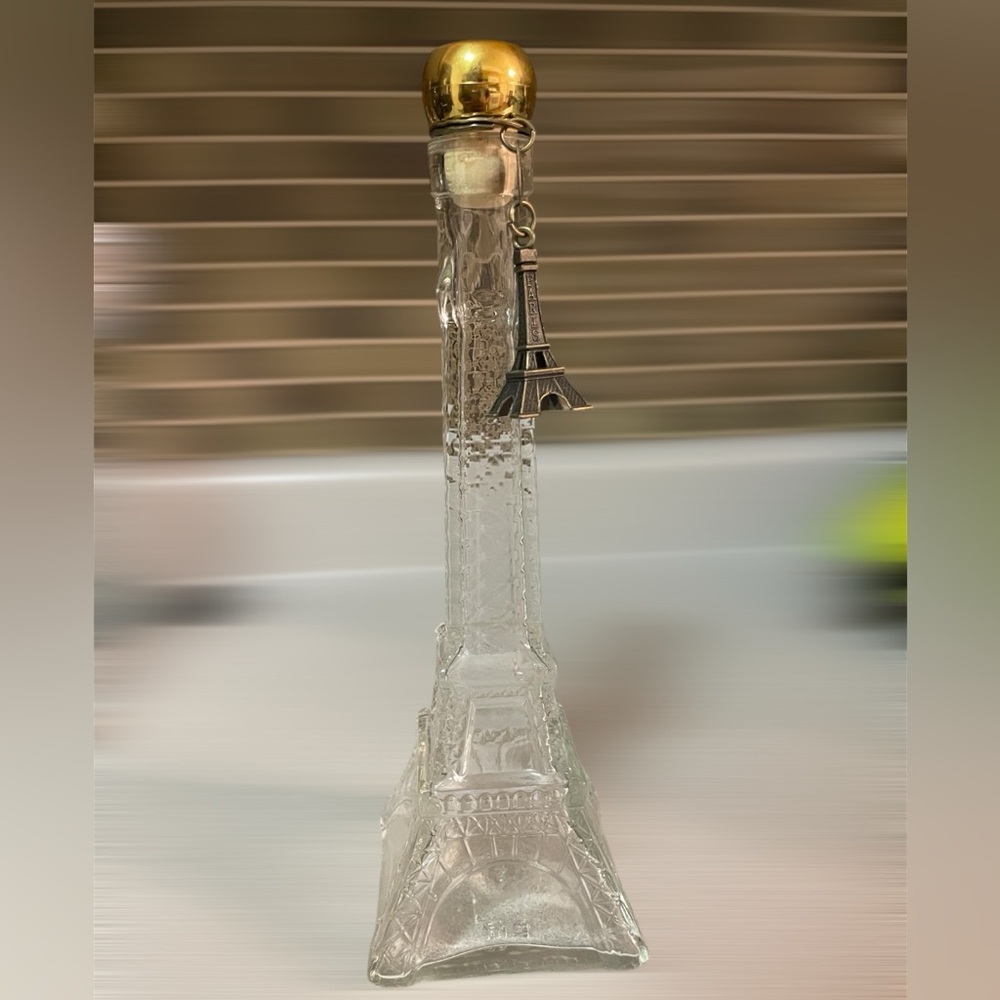 •Eiffel Tower Glass Bottle with Gold Cap
